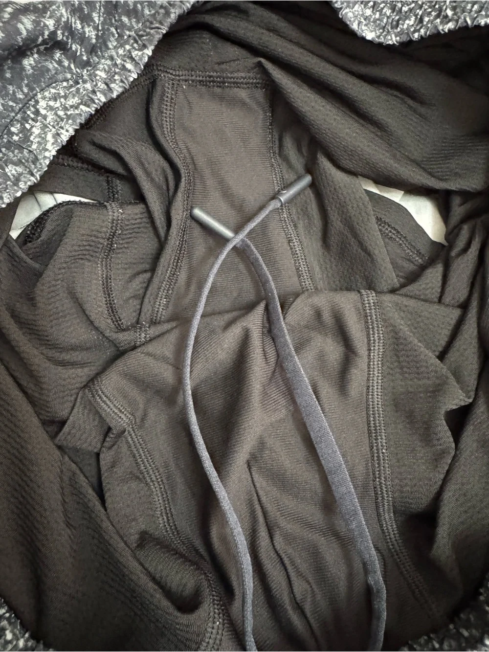 lululemon athletica lightweight athletic